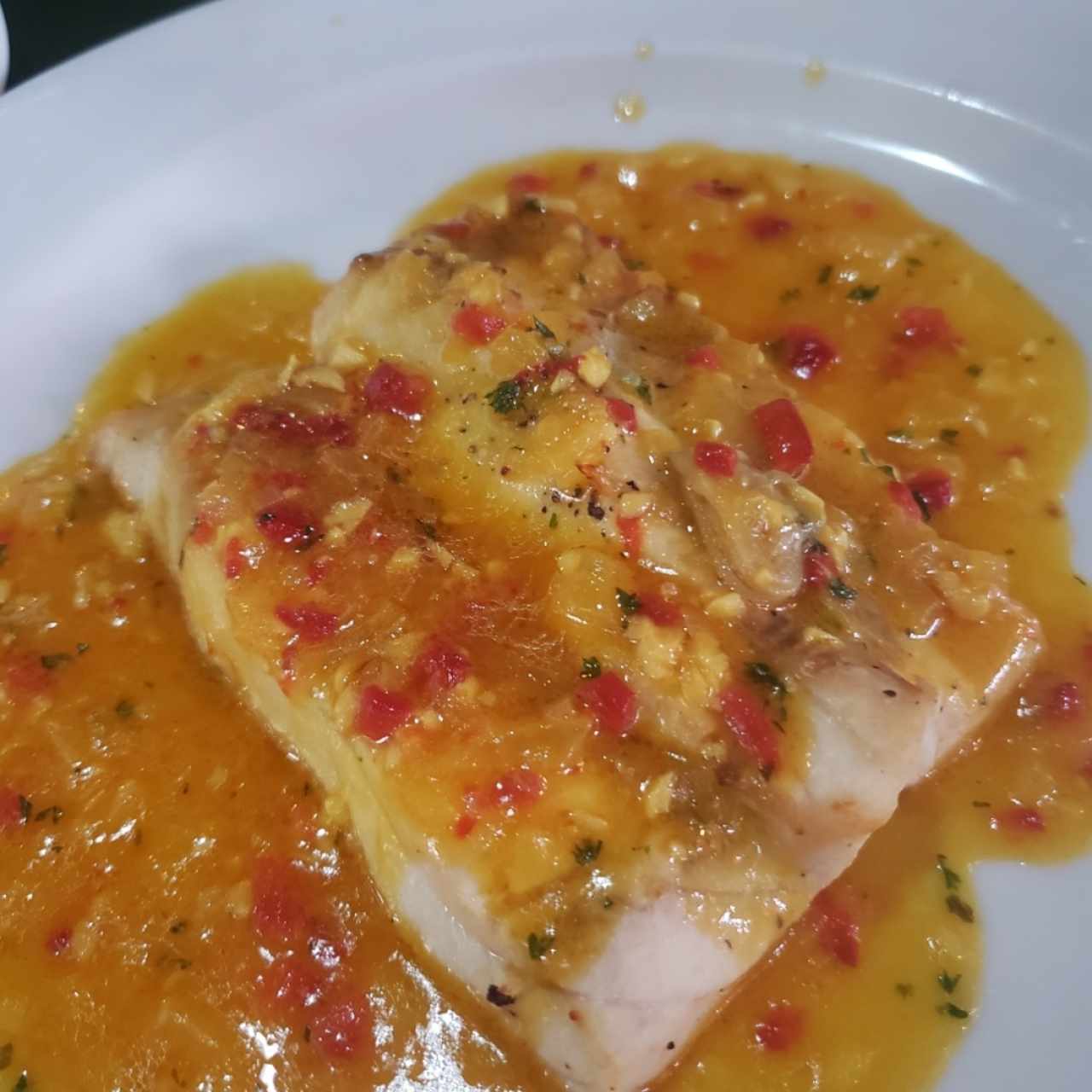 Corvina al ajillo