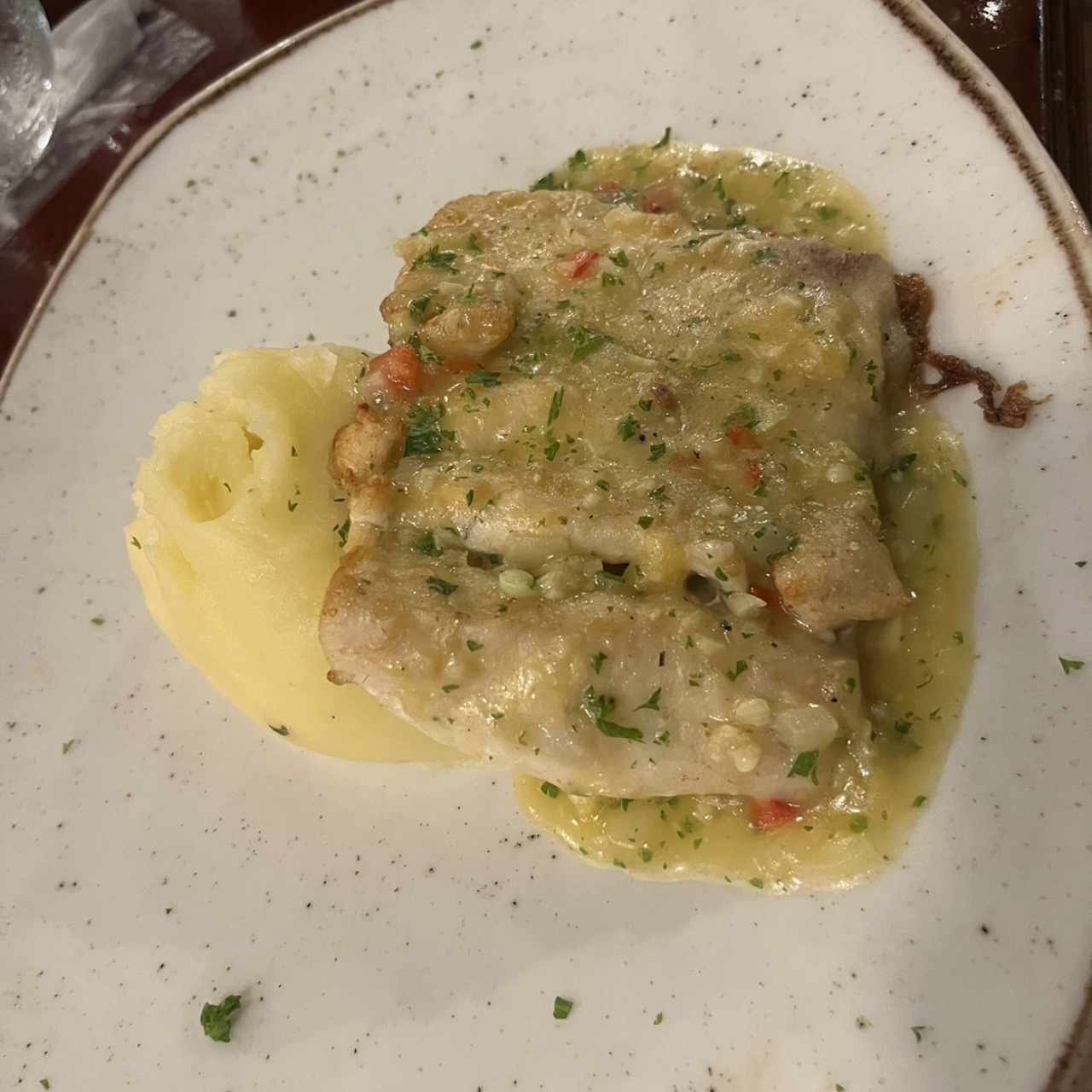 Filete de Corvina al Ajillo