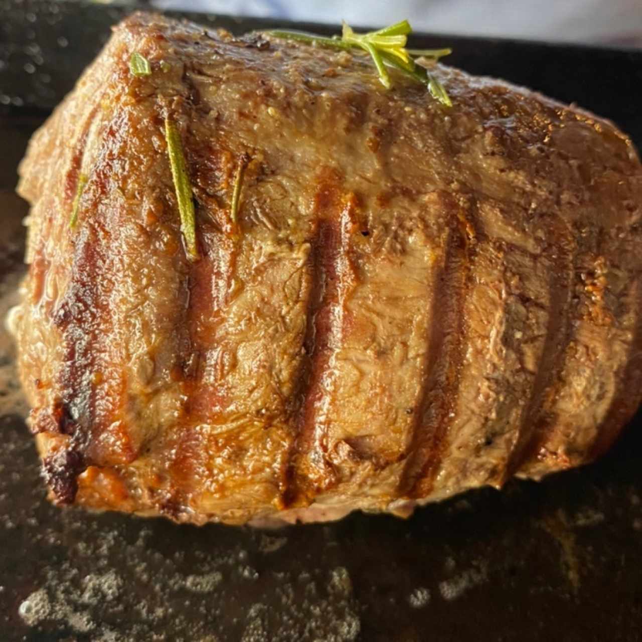 Filete de Res Bucaneros a la Parrilla