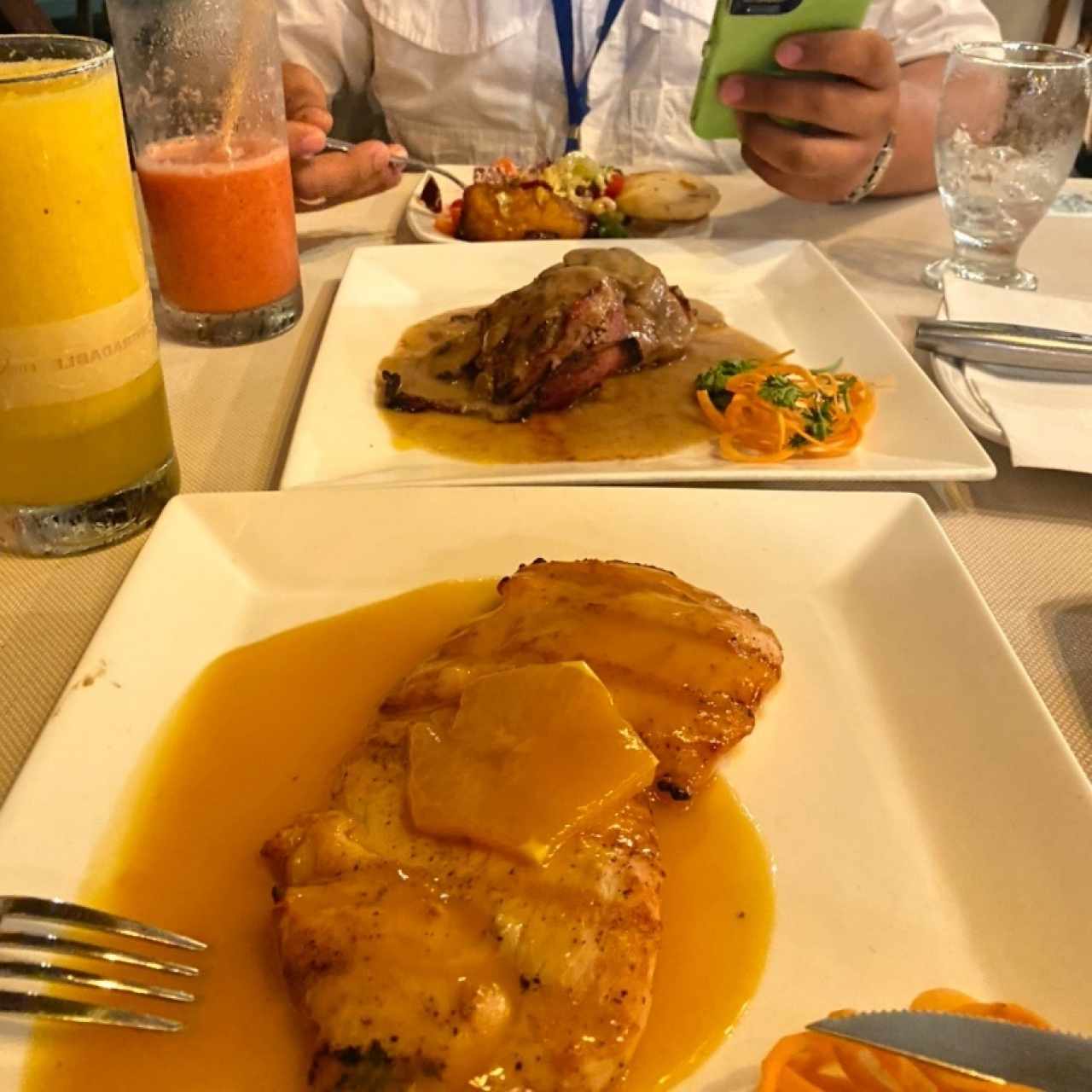 Pollo a la Naranja / Filete Mignon