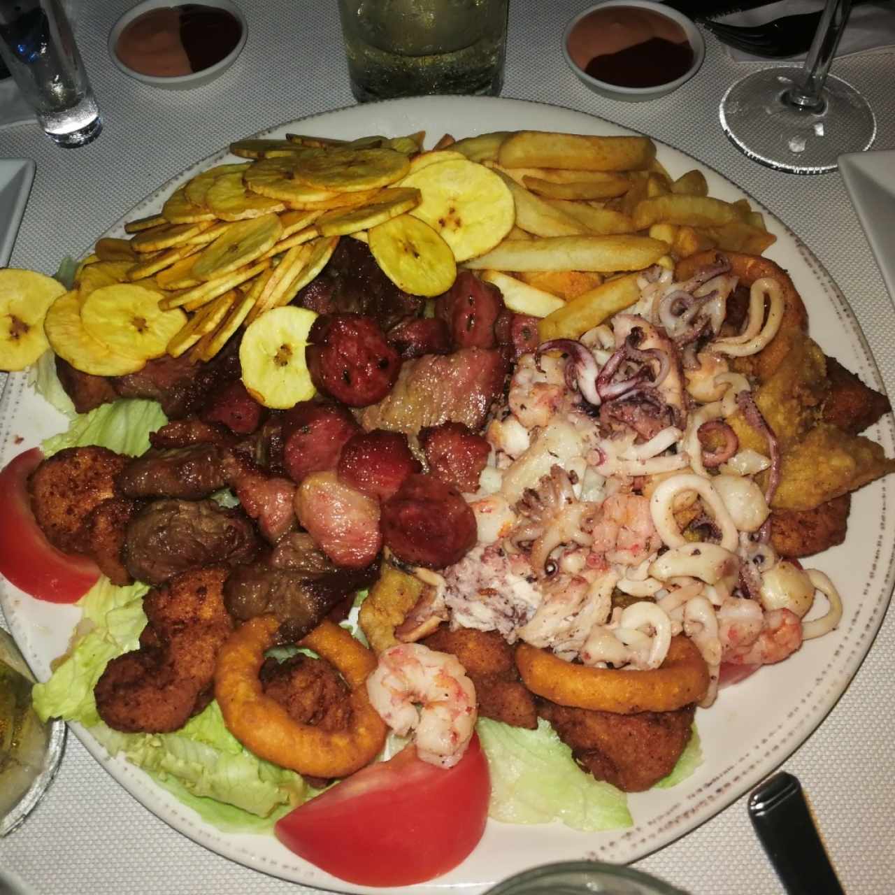 Picada Especial Mar y Tierra (4 personas)