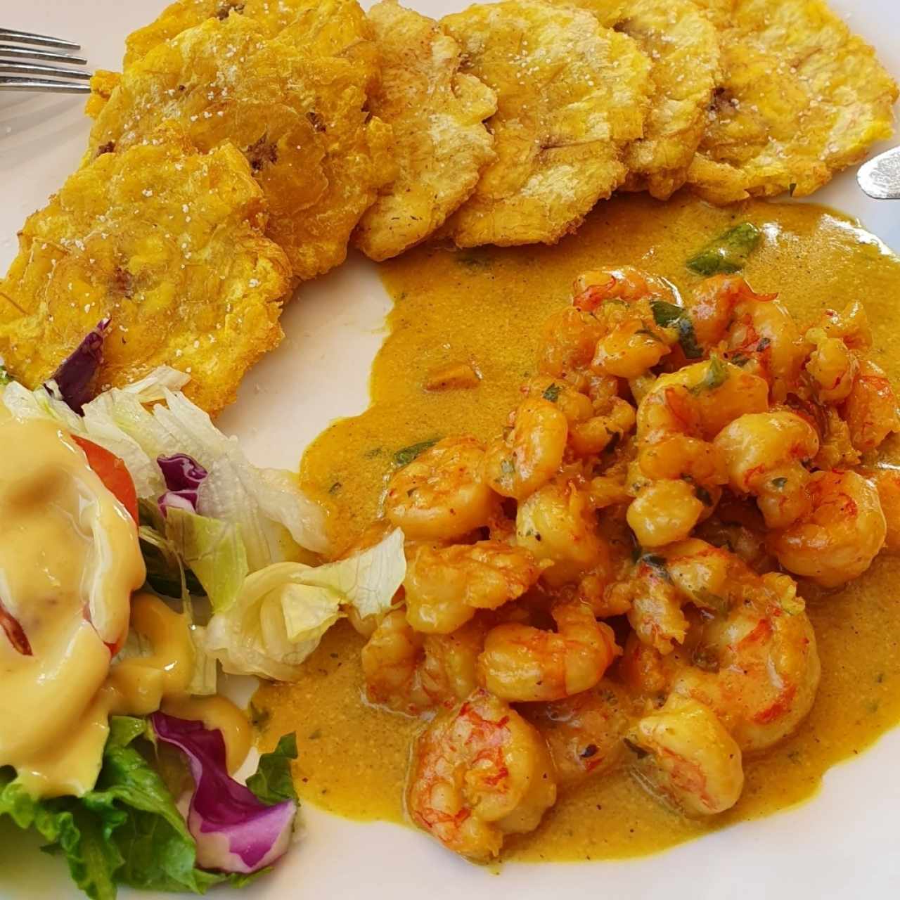 Camarones al coco y curry