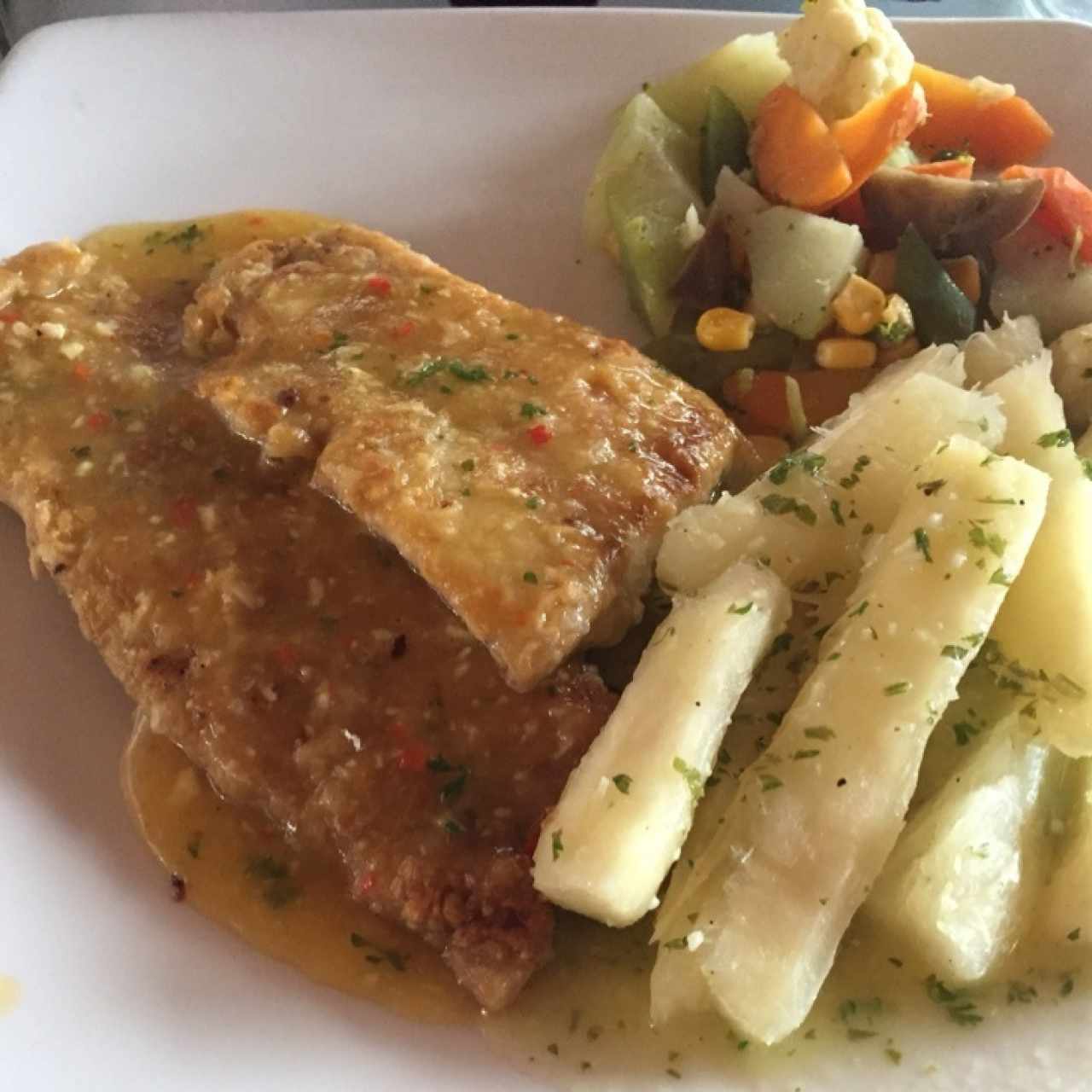 pescado al ajillo