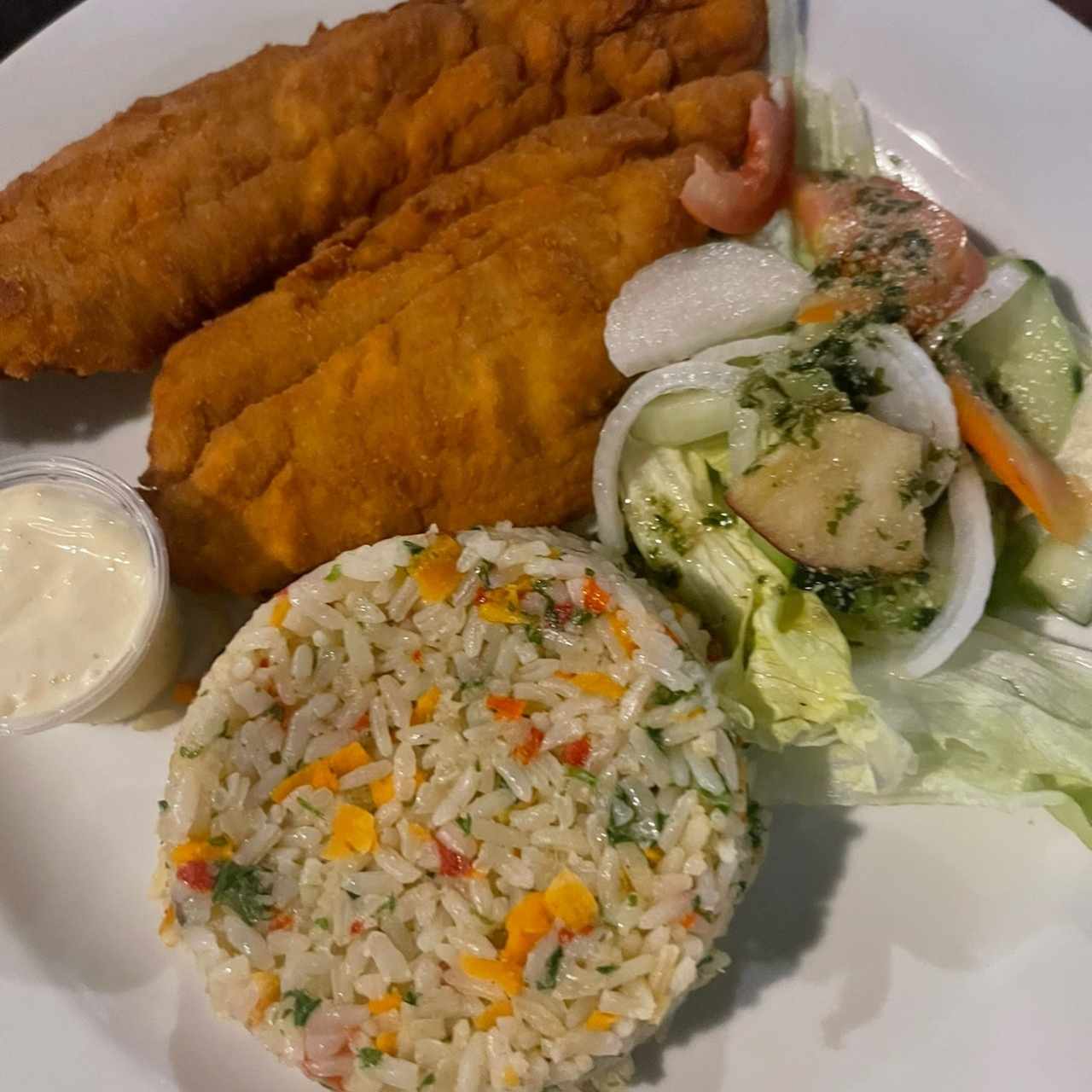 Filetes de Pescado Apanado con salsa Tártara