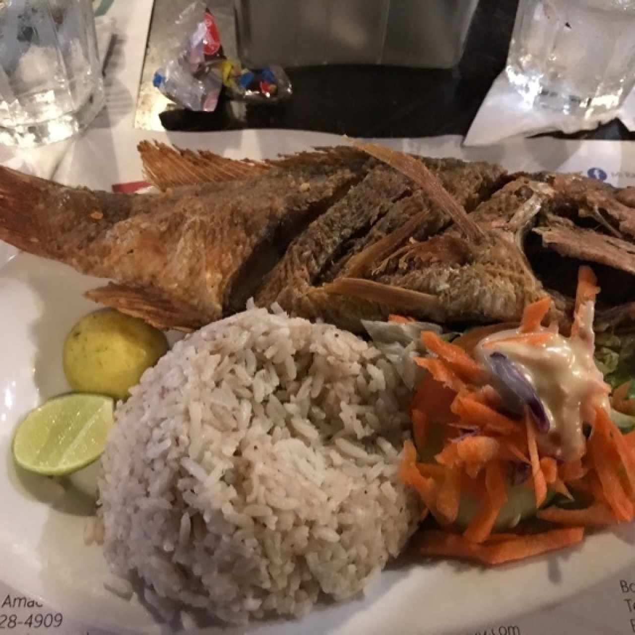 Pargo Rojo frito - arroz con coco