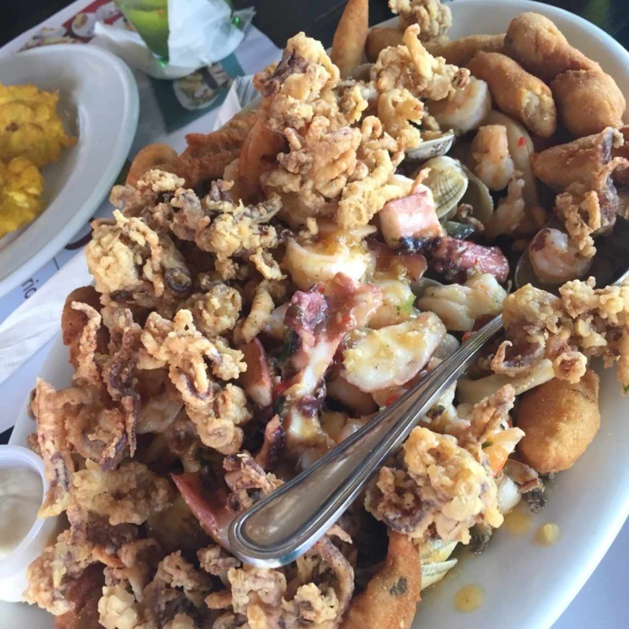 mixto de mariscos al ajillo 