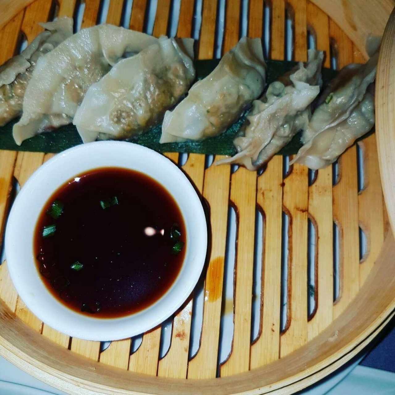 Gyozas de cerdo (6 unidades)