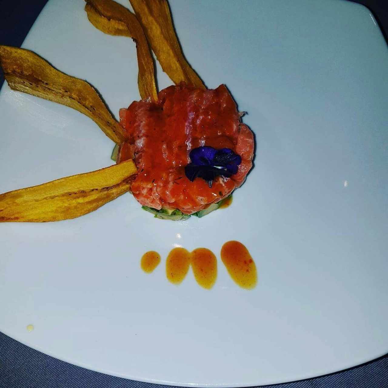 Piqueos - Sake tartar