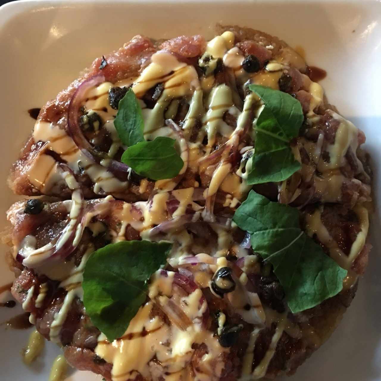 Piqueos - Spicy tuna pizza