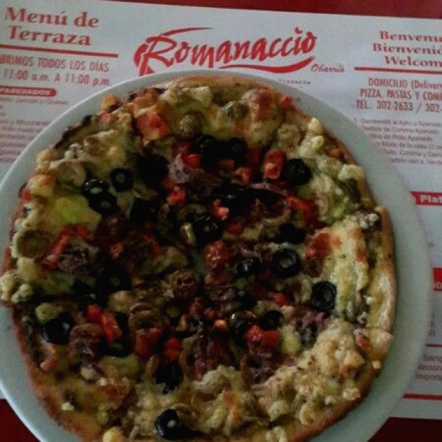 Pizza mediterránea con anchoas 