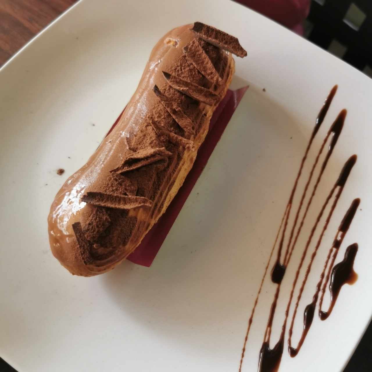 Pattisseries - Eclair de Chocolate