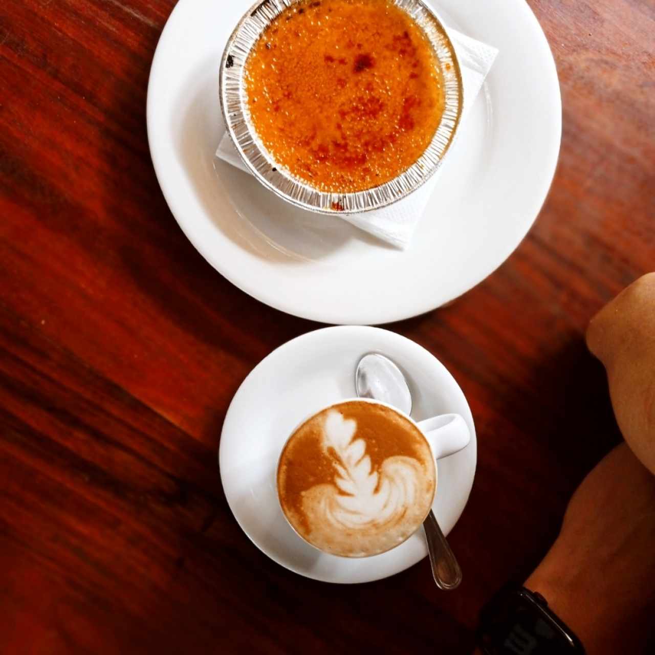 Capuchino y creme brulee