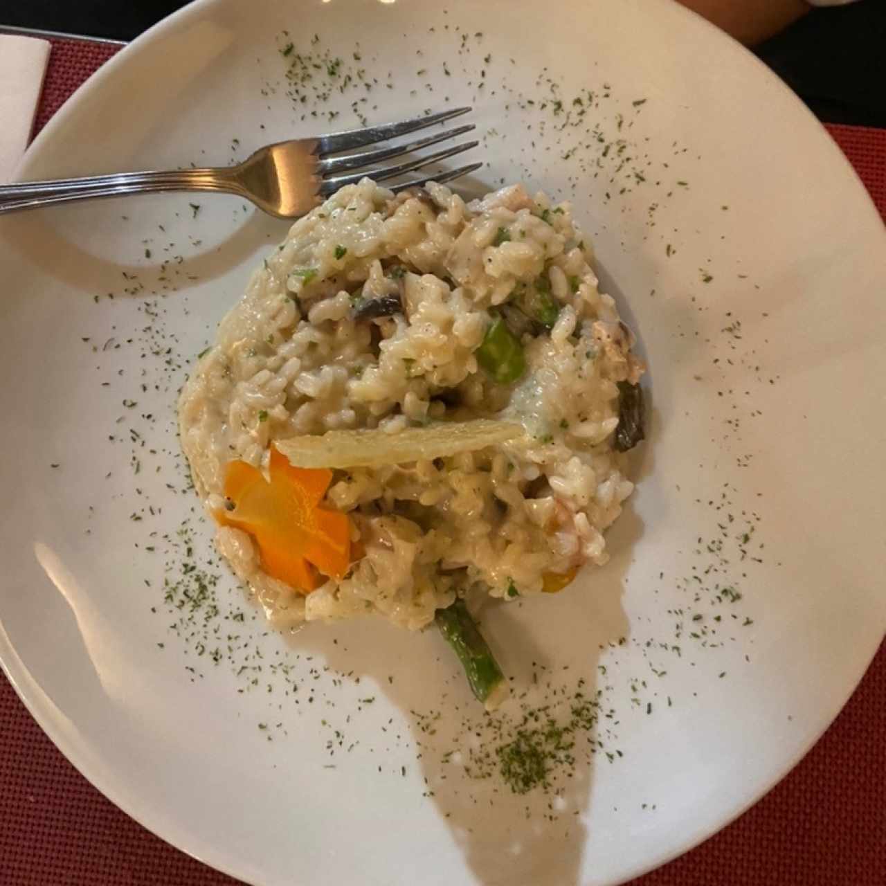 Risotto de poulet et champignons portobello et asperges