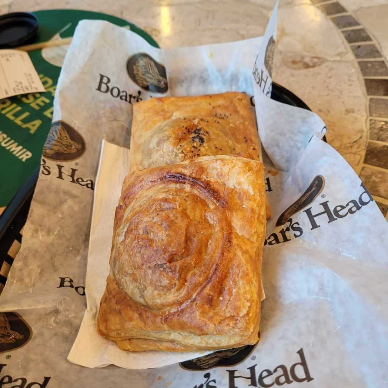 Pastelito de Pollo y Pastelito de Carne