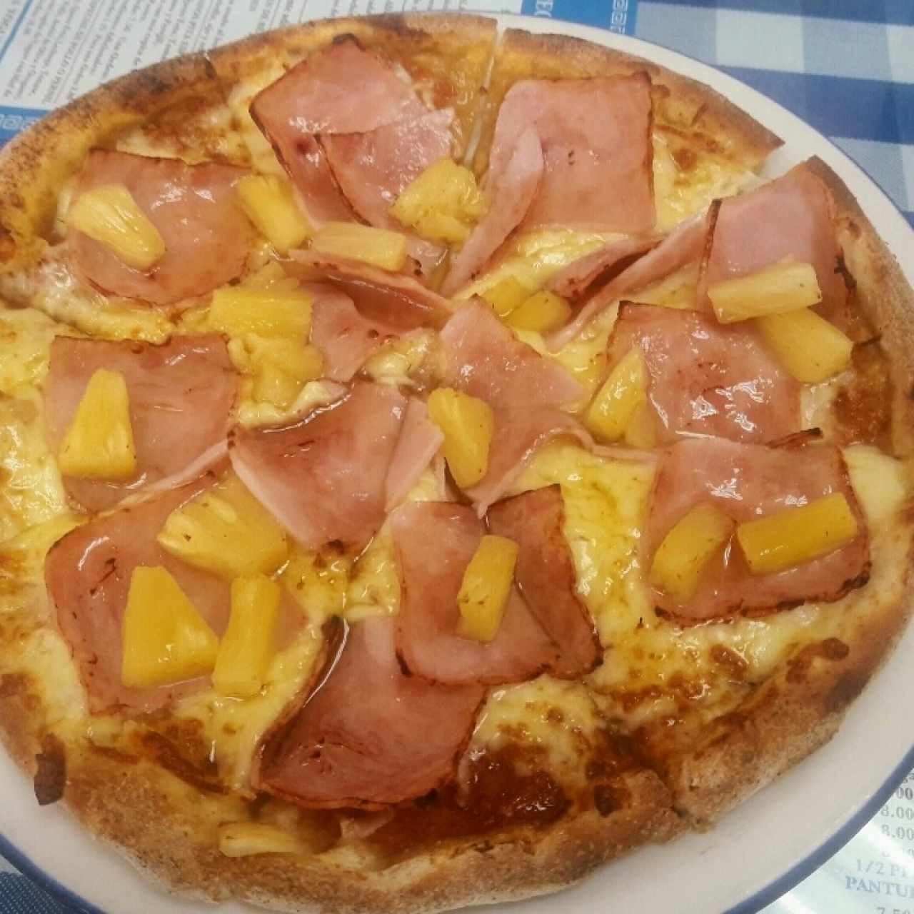 pizza hawaiiana