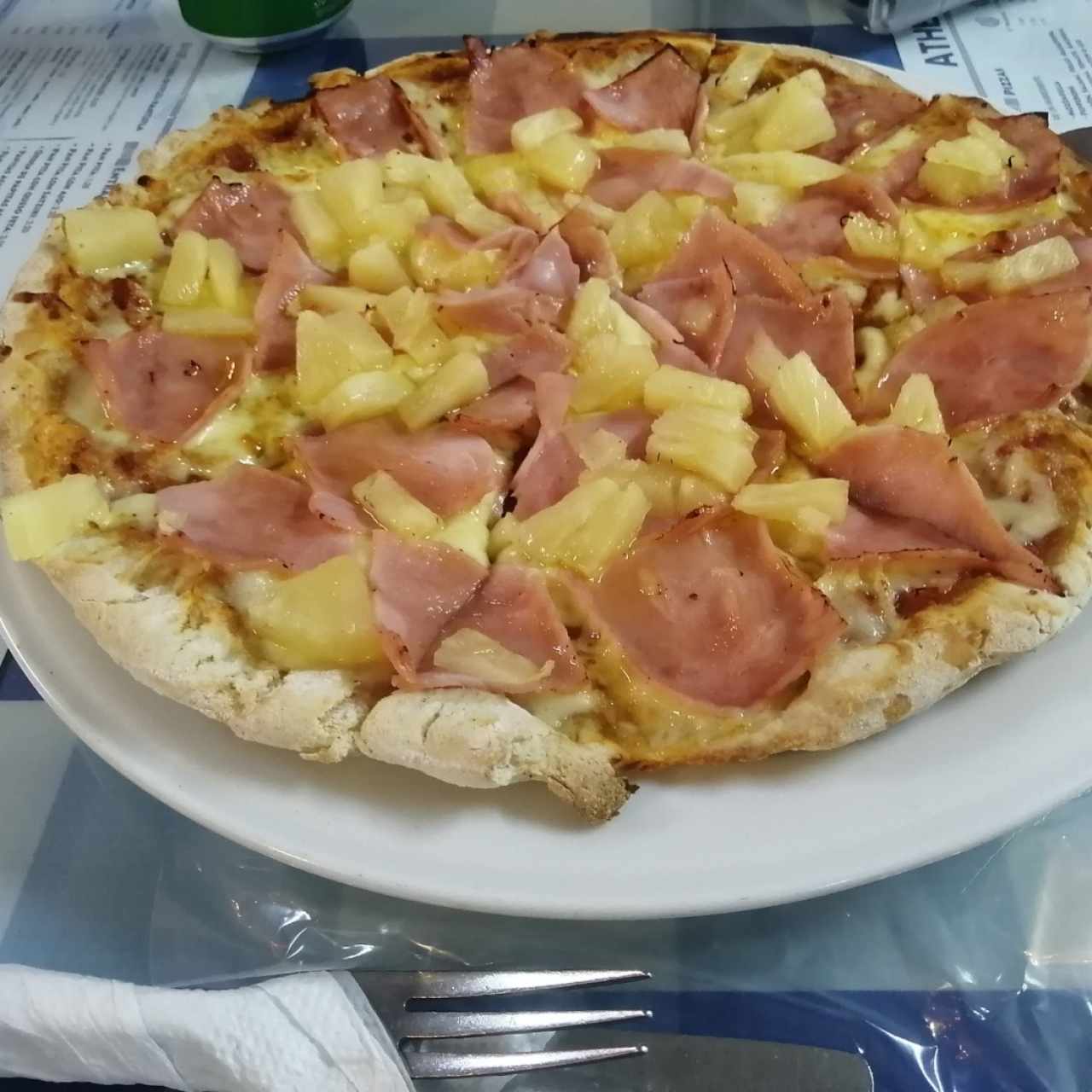 Pizza hawaiana con miel 