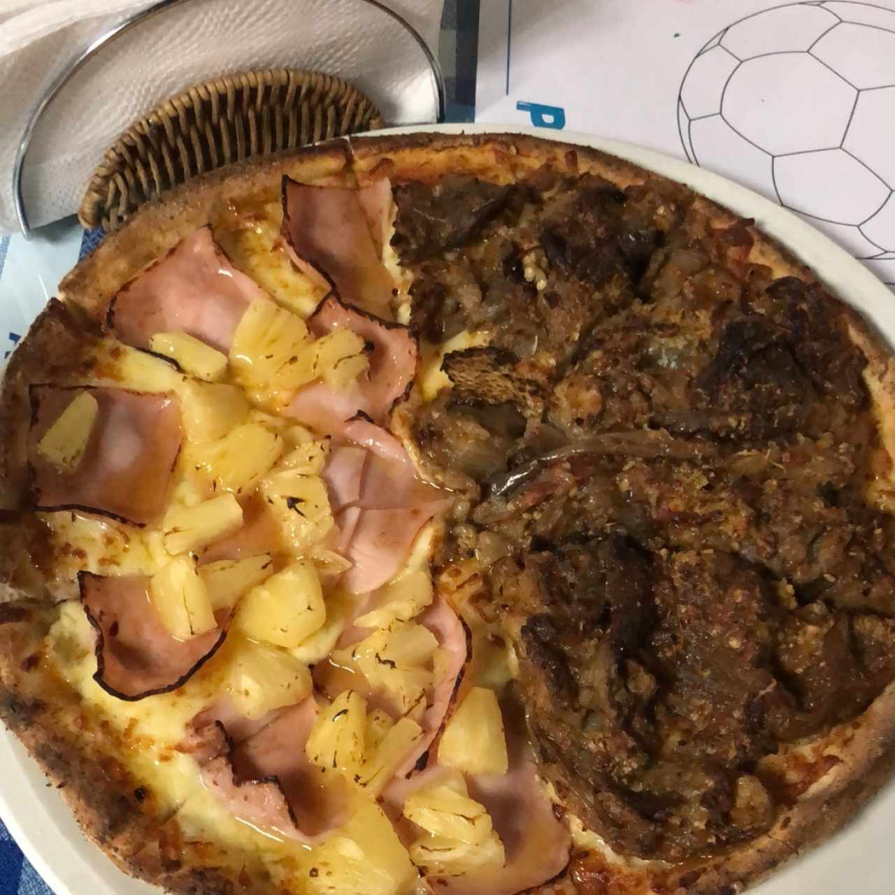 Pizza Hawaiana y Pizza Imán