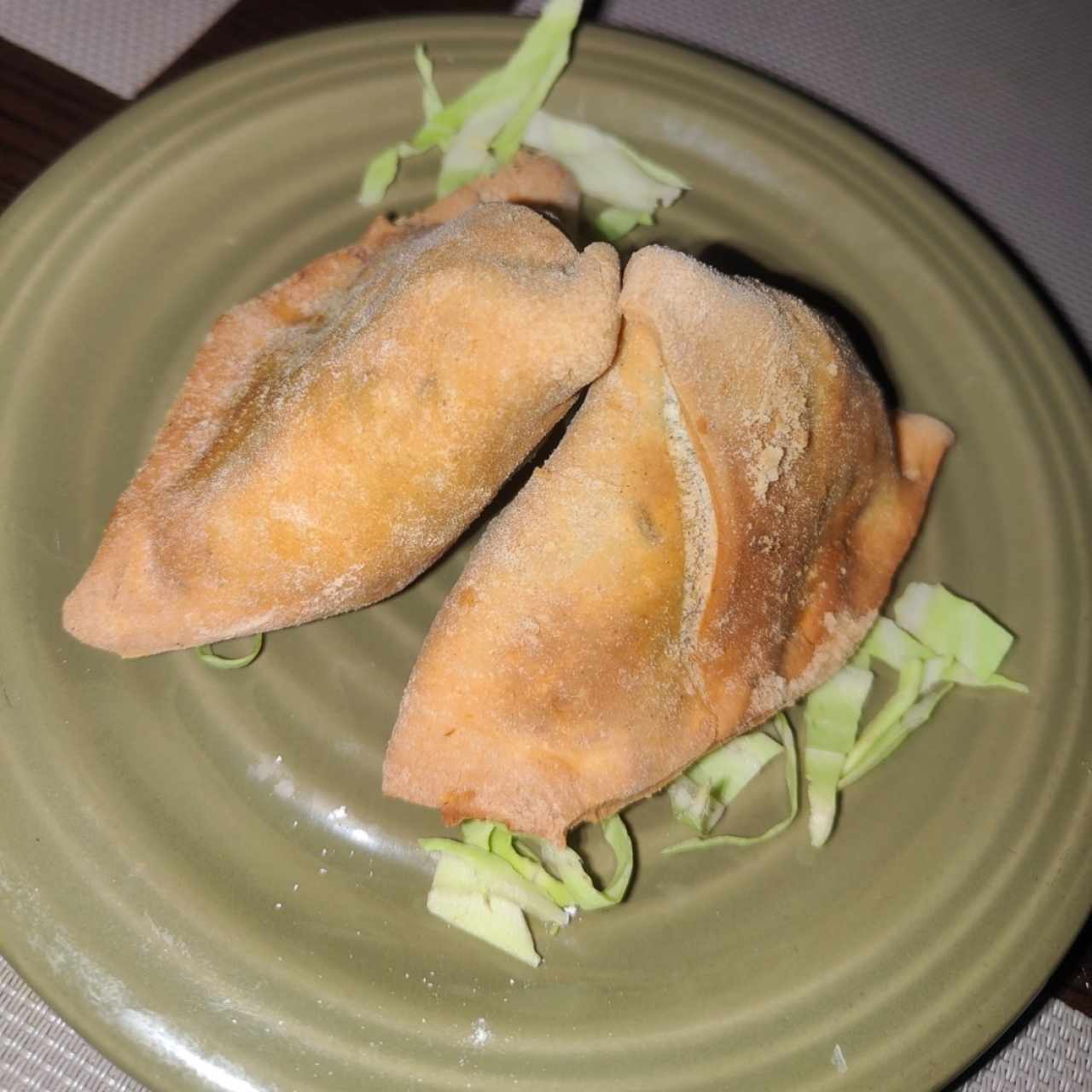 Aperitivos / Appetizers - Sabzi Samosas