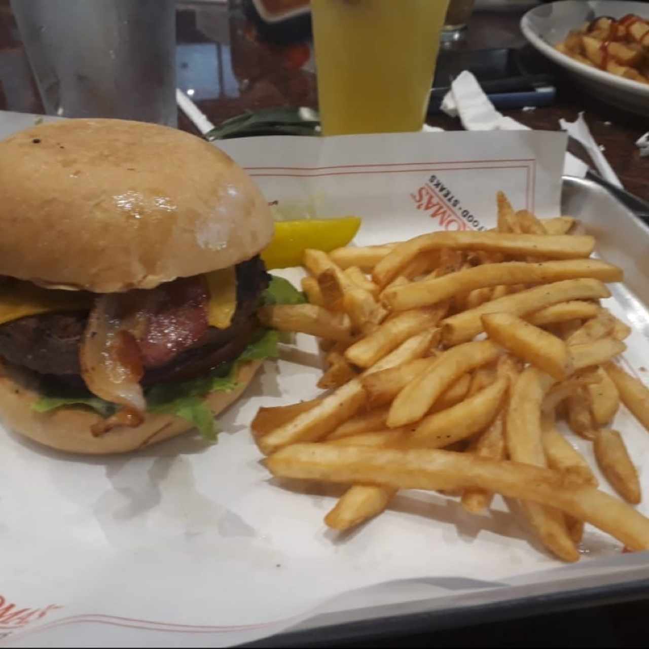 Hamburguesa con Tocino