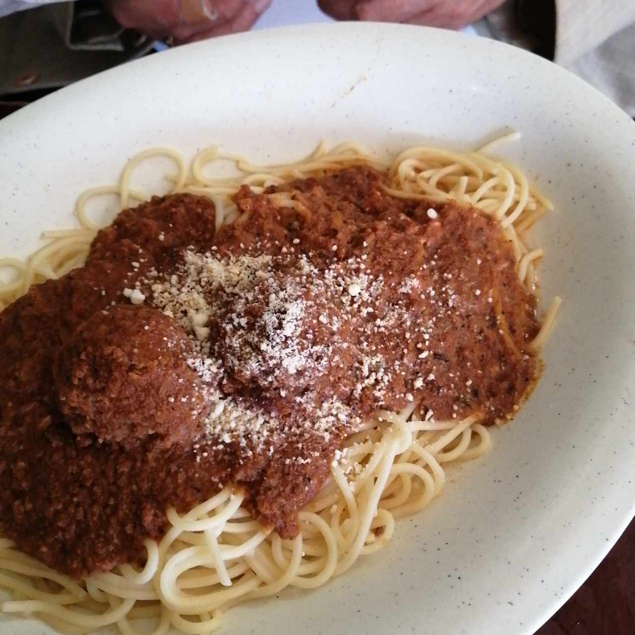 Spaguetti con albondigas