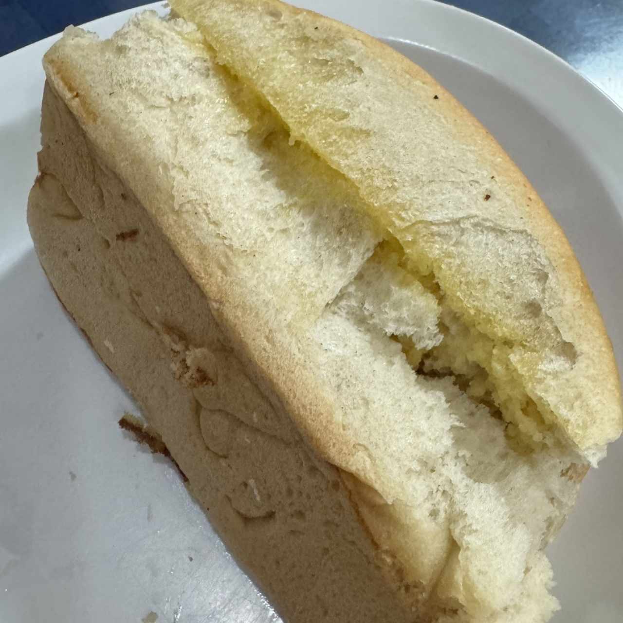 Pan con ajo y mantequilla