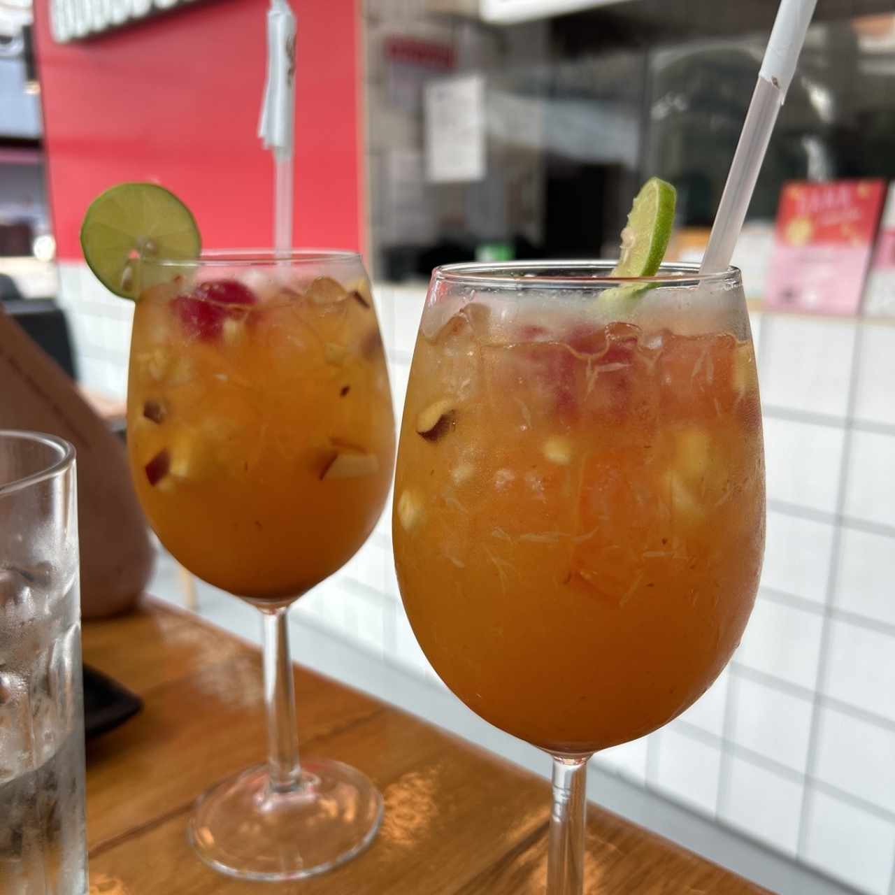 Maracuya y mango sangria