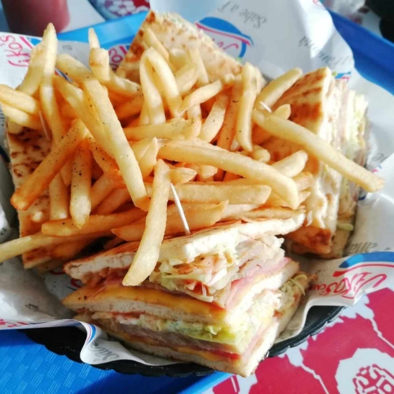 club sandwich en pita