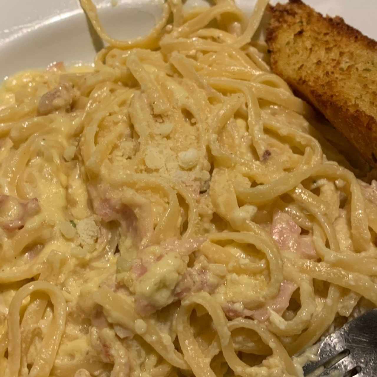 Spaguetti / Ni a la Carbonara