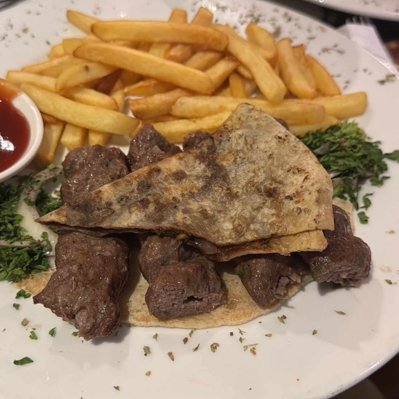 Kafta de Cordero al Carbón