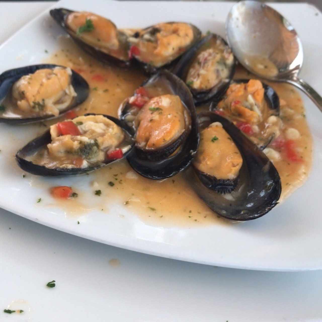 mejillones al ajillo