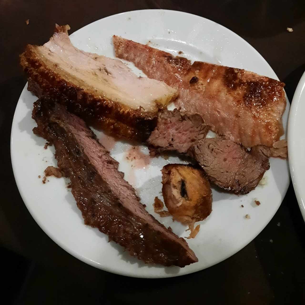 Entraña, Jamón,Costilla de Cerdo, filete de Pollo y Picaña