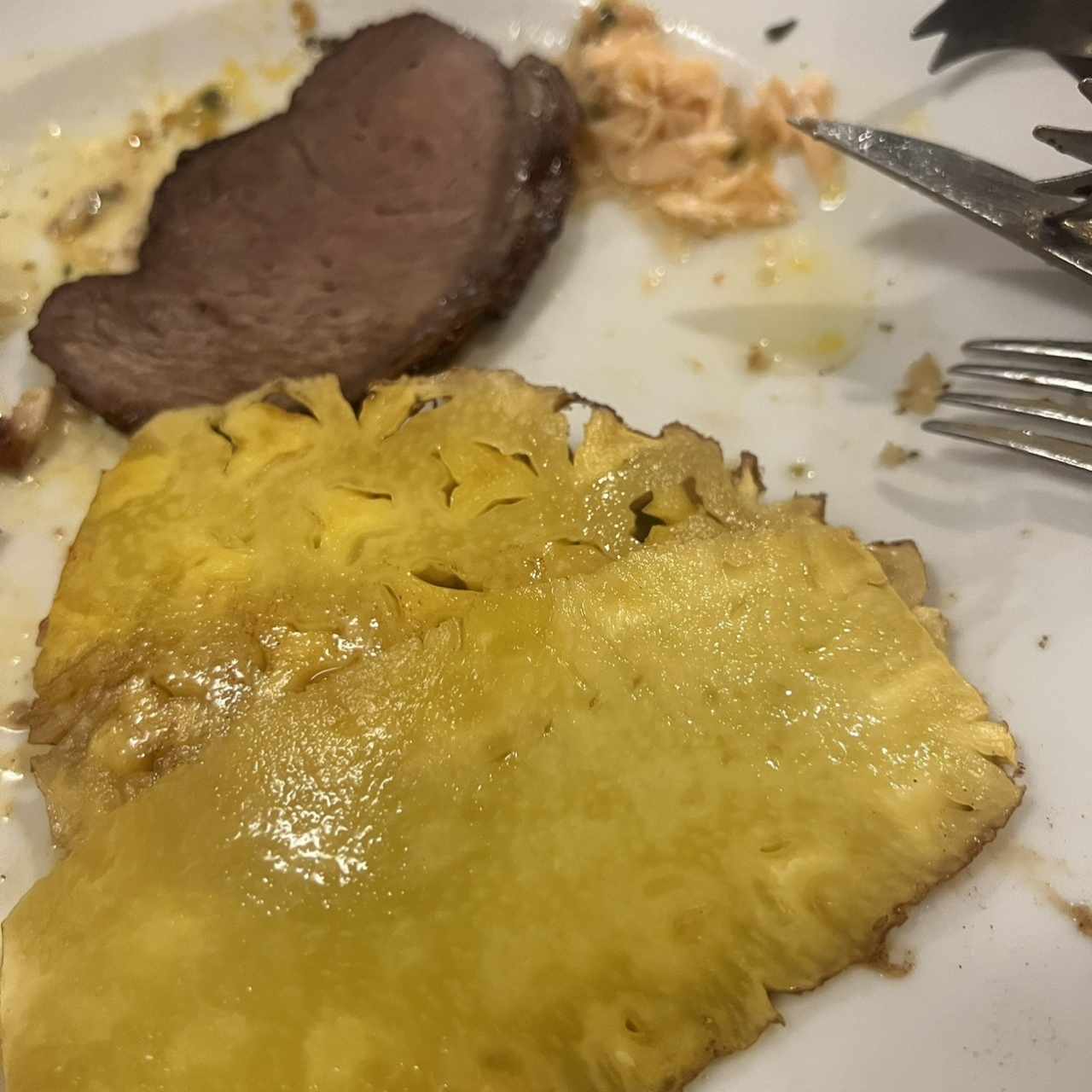 Piña asada y picaña