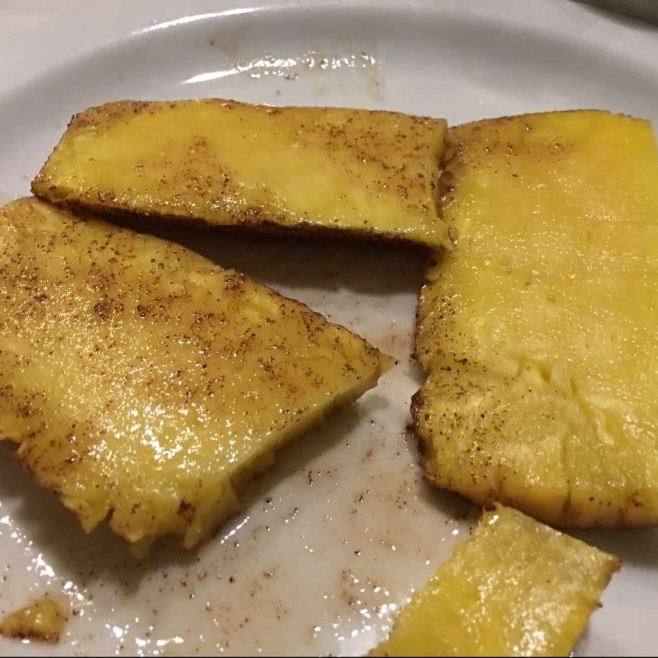 Piña asada