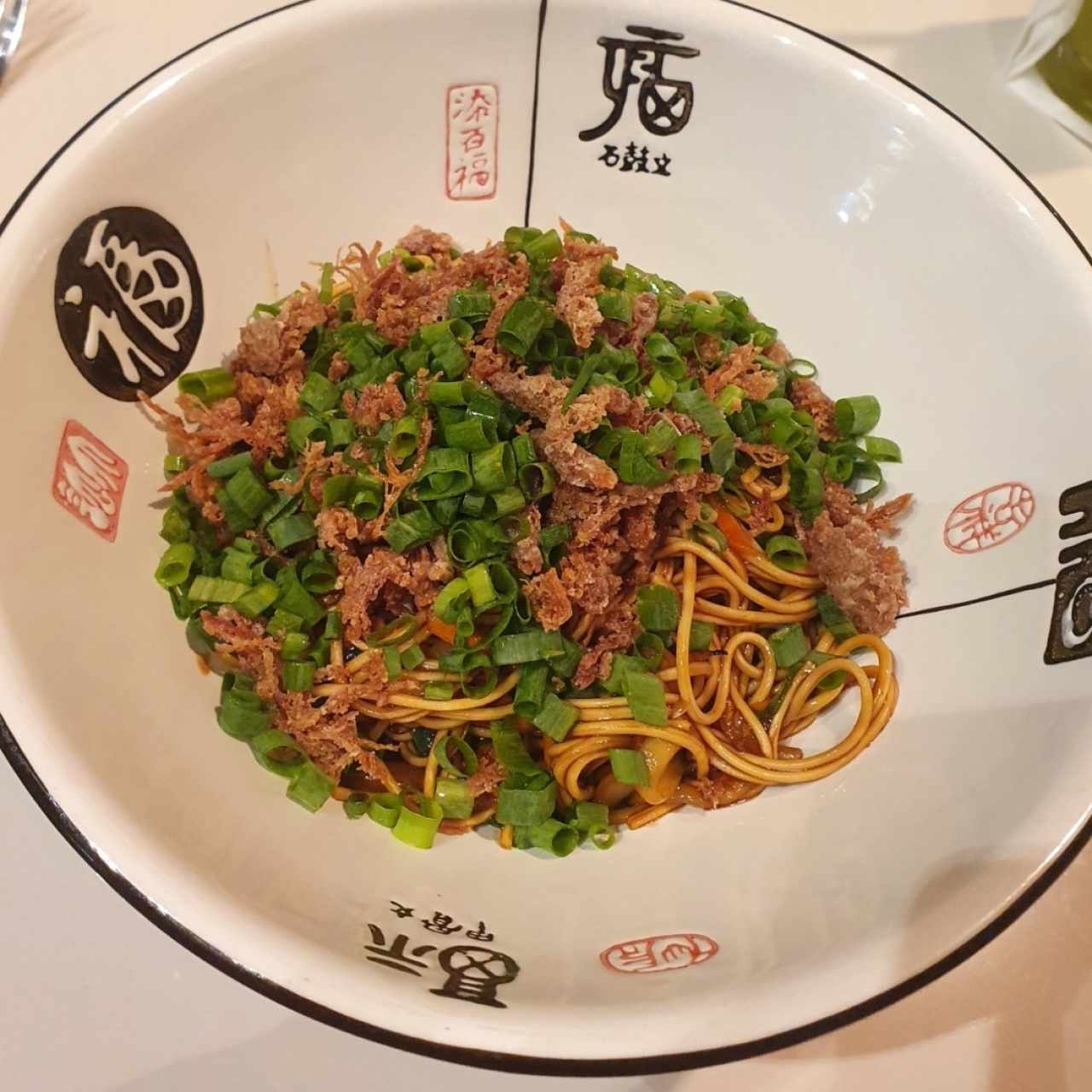 Chow mein de pato