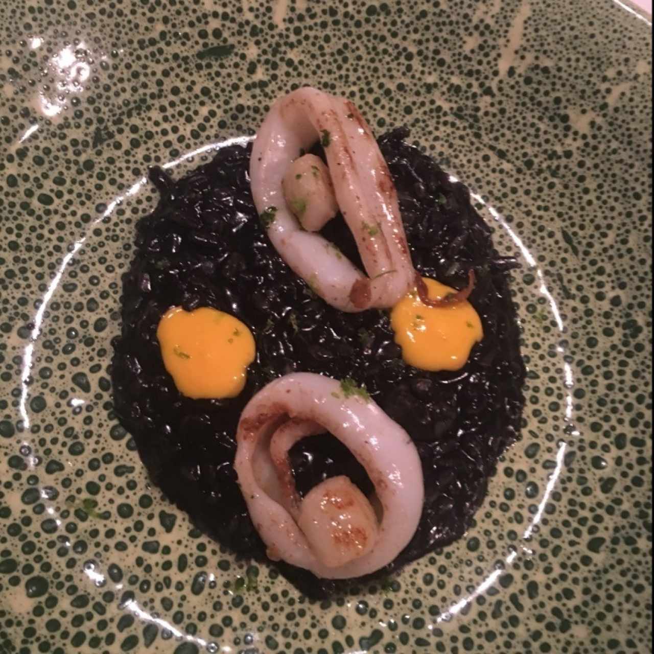 Risotto de Calamares en su tinta