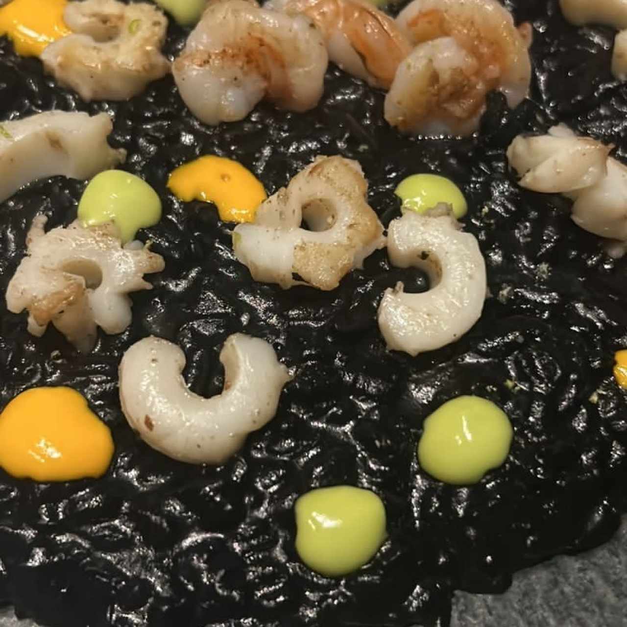 Plato Fuerte - Arroz negro Maito