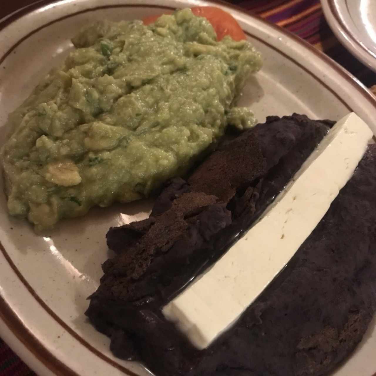 Frijol y guacamole