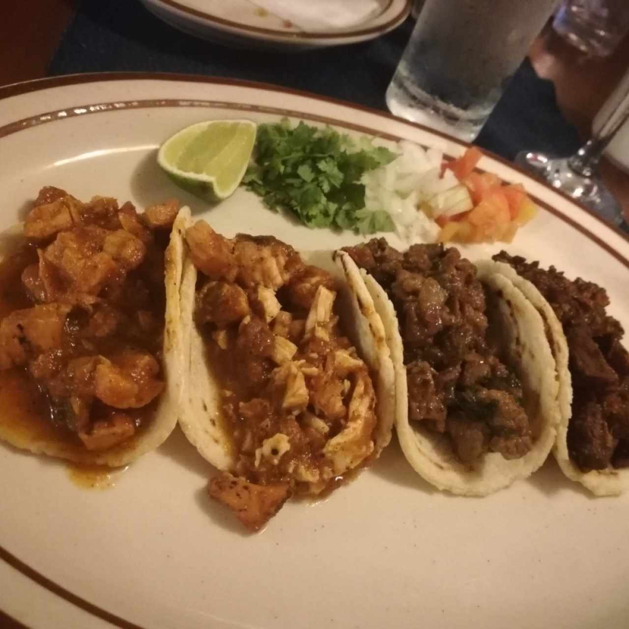 Res o Pollo o Cochinita Pibil o Al pastor o camarón