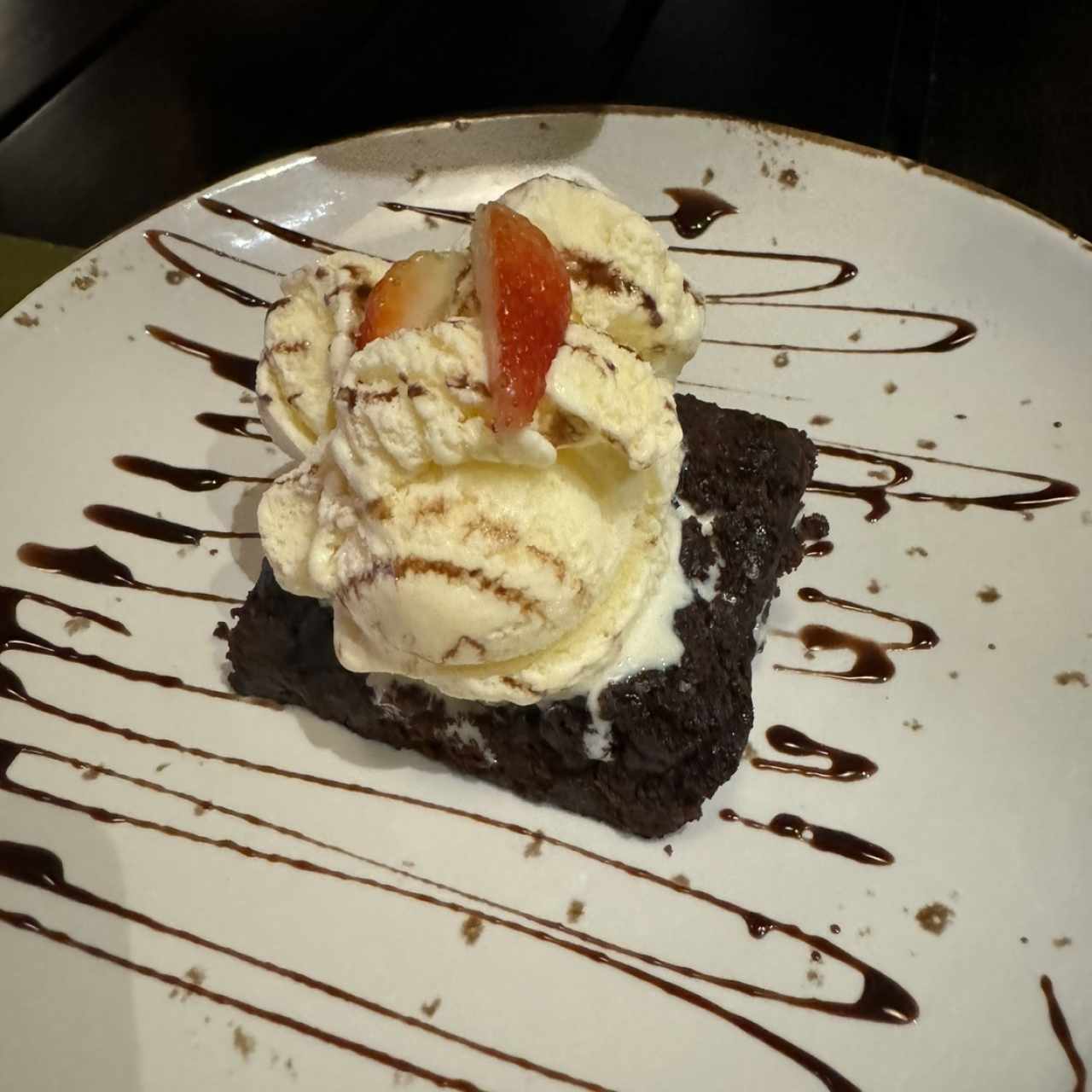 Postres - Brownie con helado