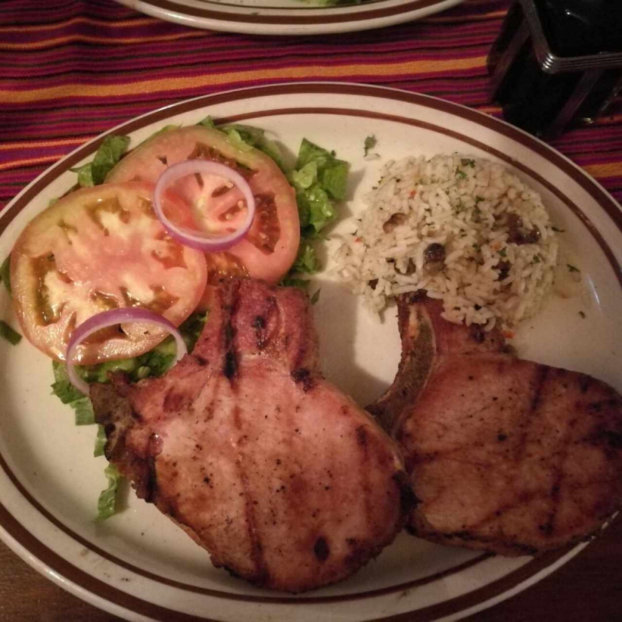 cholerA animals con.empanada y arroz con.Cuando