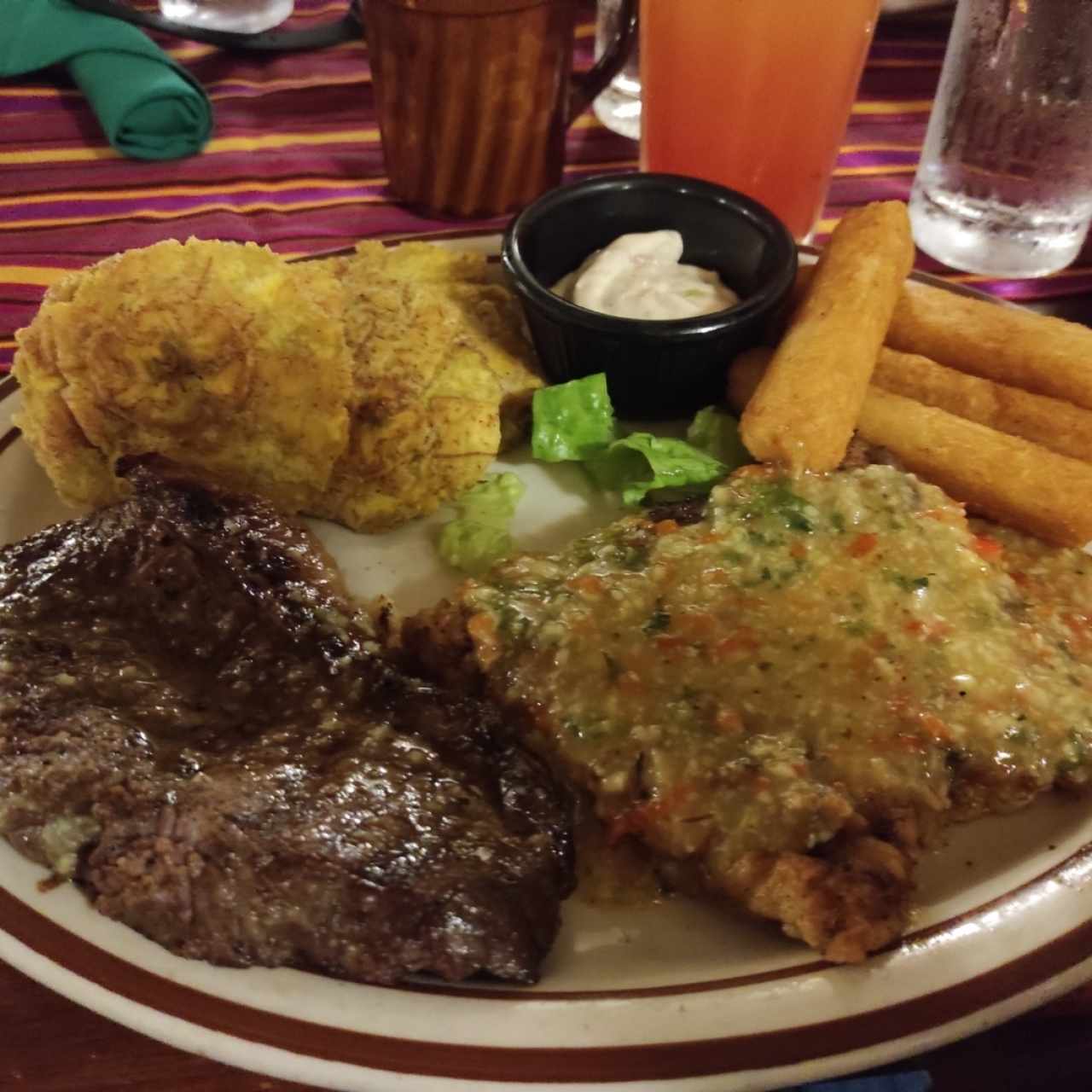 Plato mixto - Puyazo y Corvina al ajillo