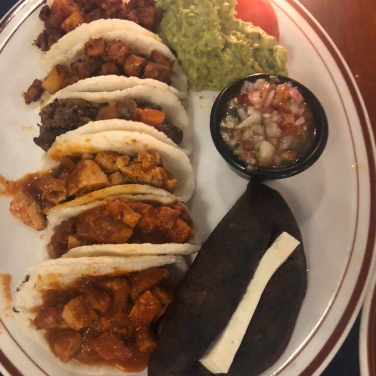 Tacos de Res, Pollo, Cochinita Pibil, Al Pastor o Mixtos