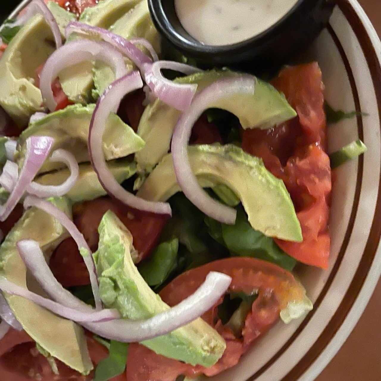 Ensalada Mixta con Aguacate