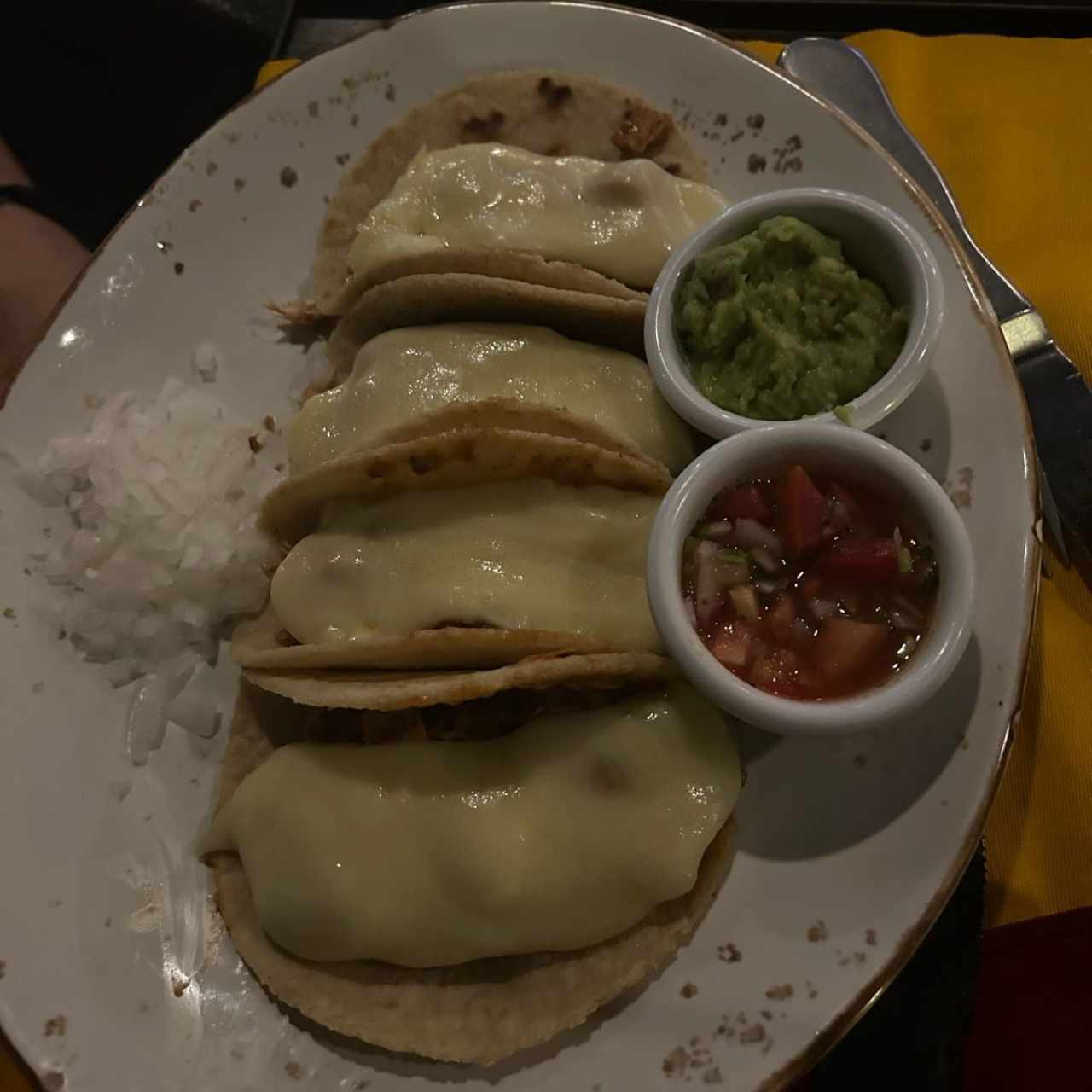 Tacos de camarón