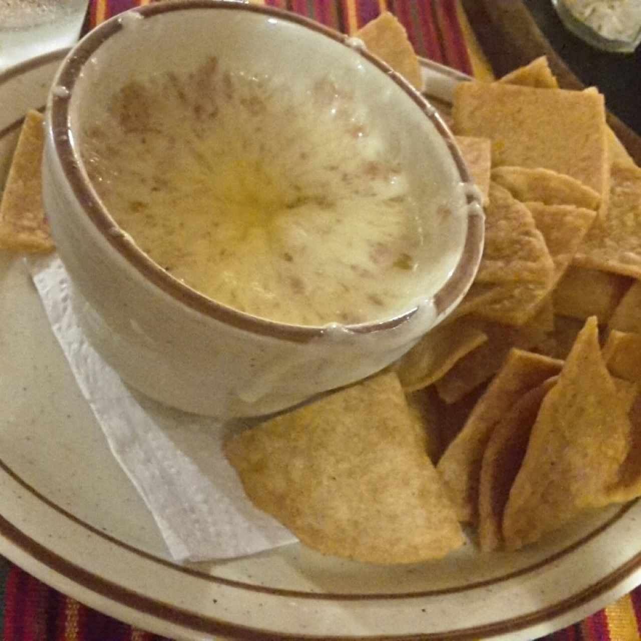 Queso Fundido con chorizo