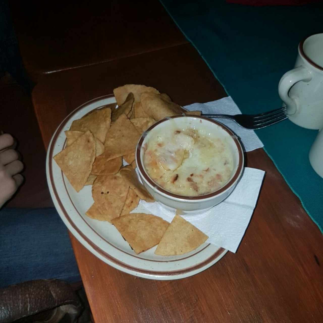 Queso Fundido con chorizo