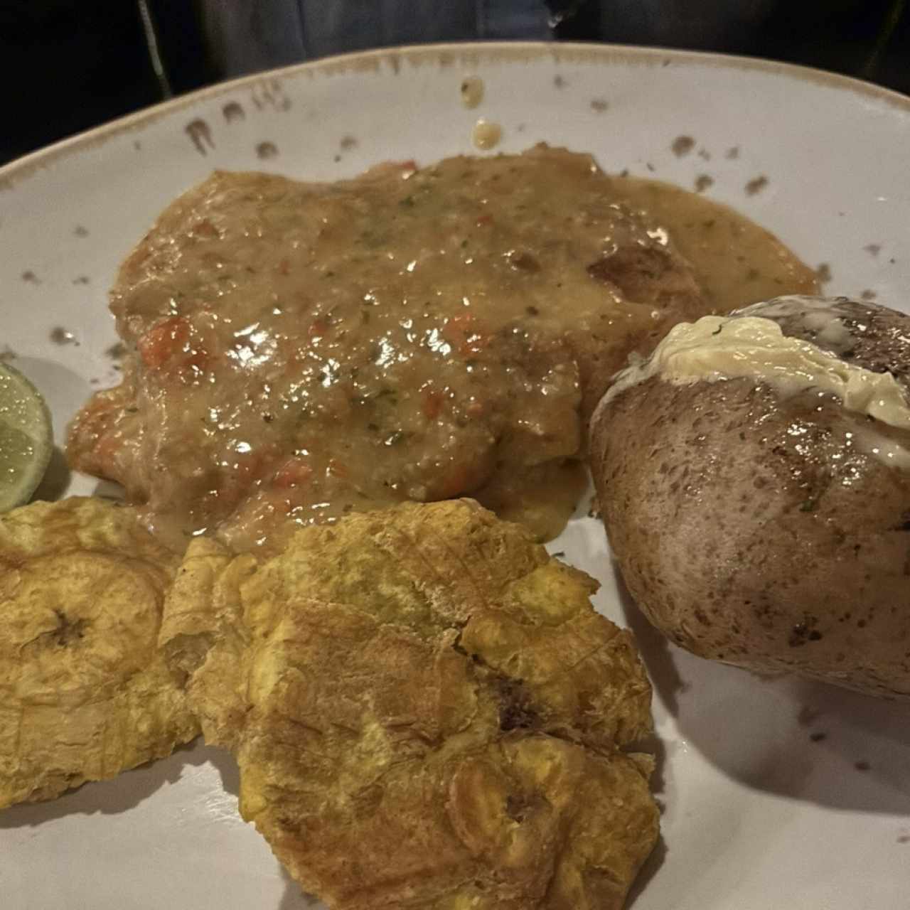 Corvina al ajillo 