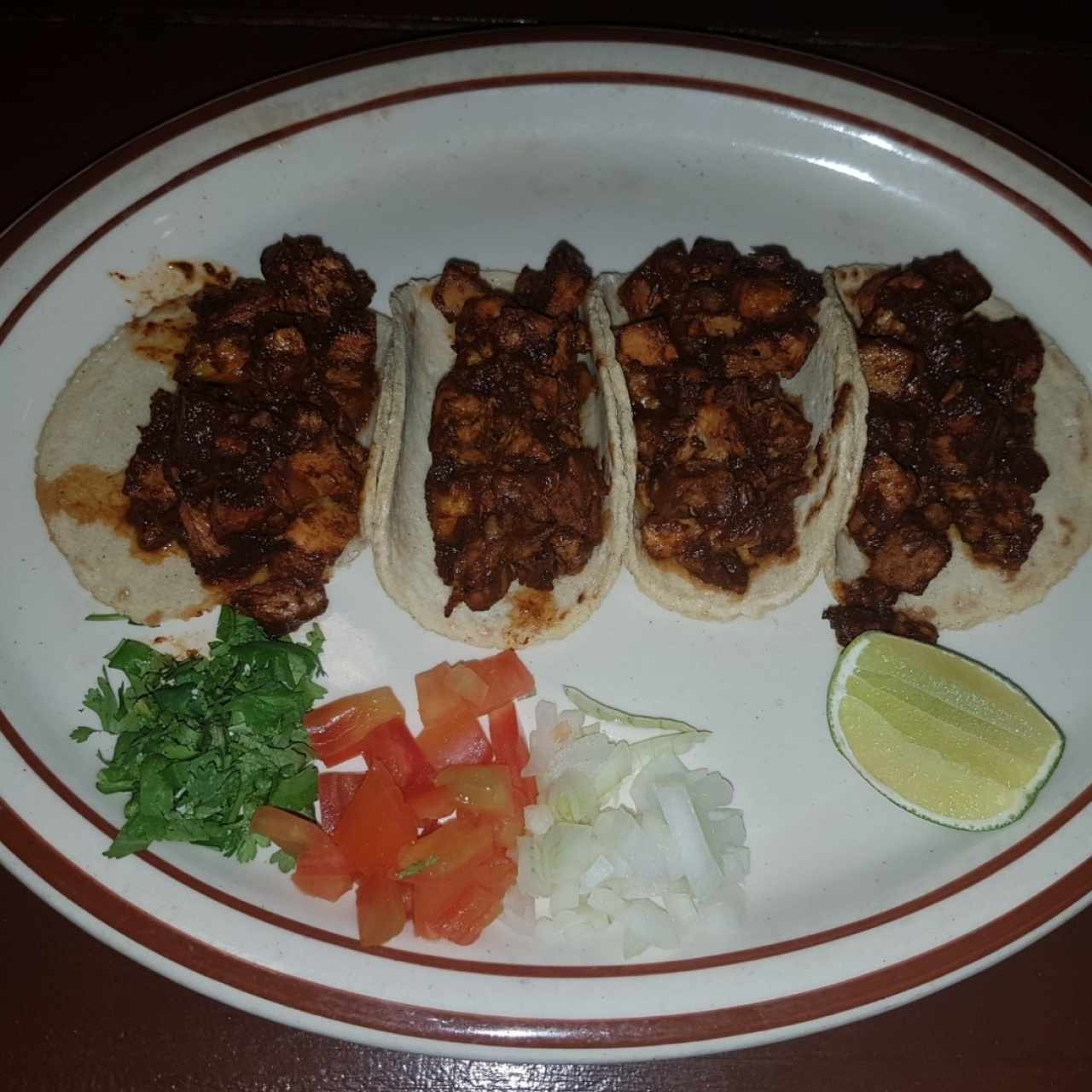 Res o Pollo o Cochinita Pibil o Al pastor o camarón