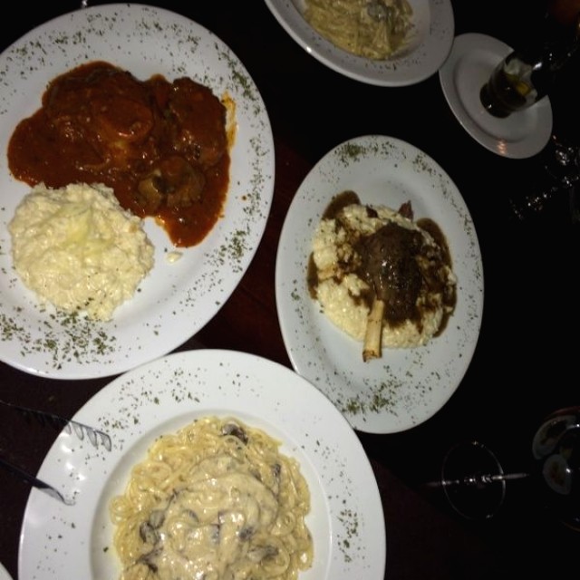 Ossobuco, Cordero y Linguini a la Rueda