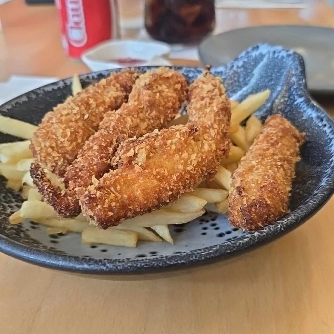 Menú Infantil - Deditos de Pollo